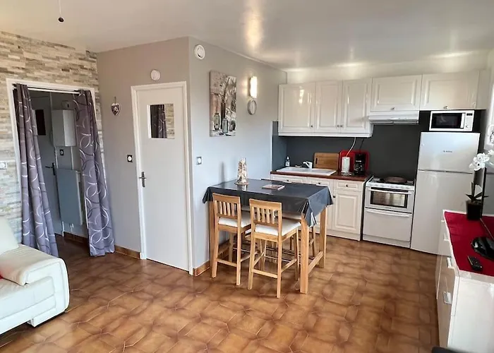 Le Provence 30m2 Lecques Parking-400m דירה